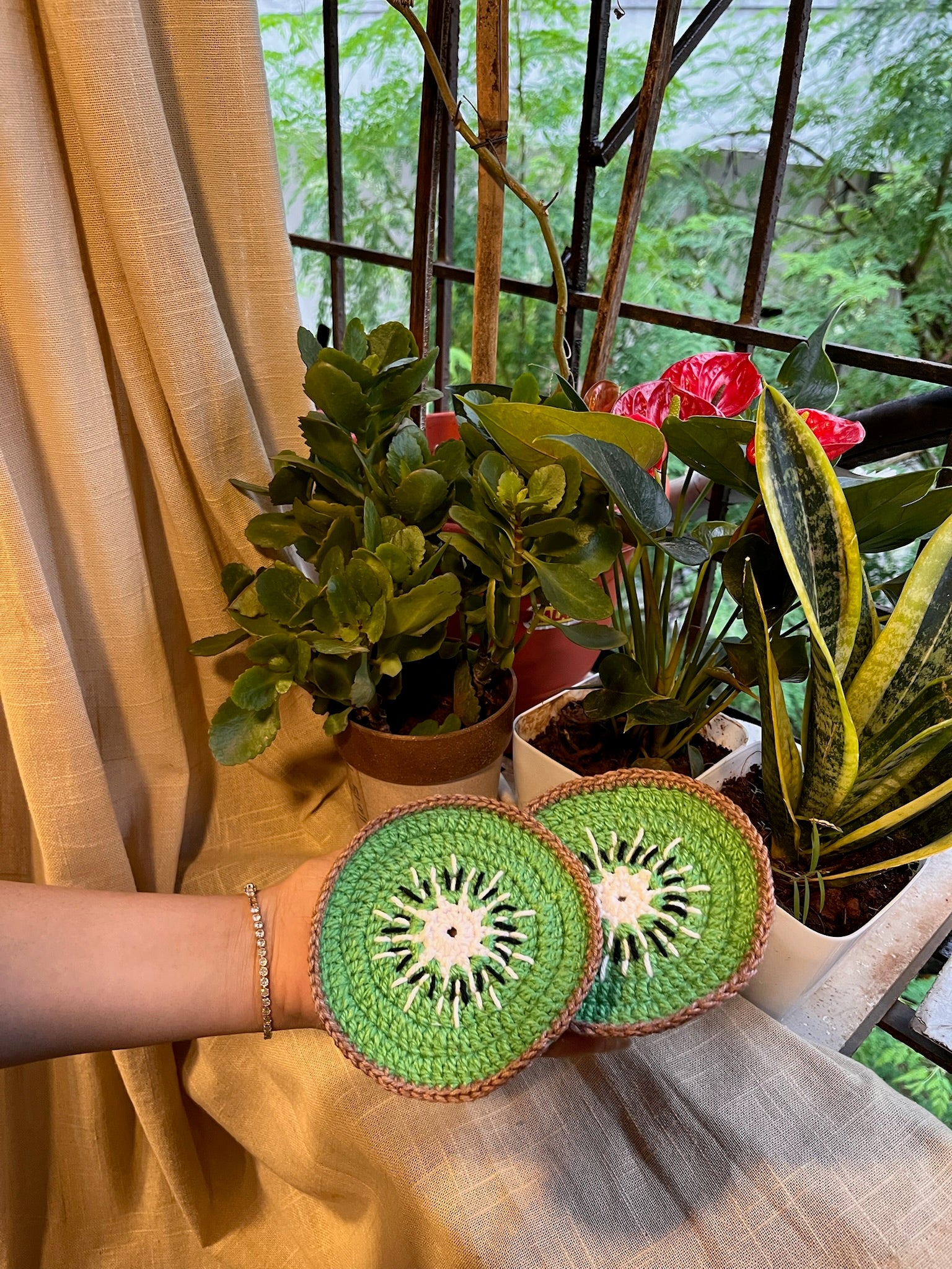 Kiwi Coasters (Pair), hand-crocheted by Mindori