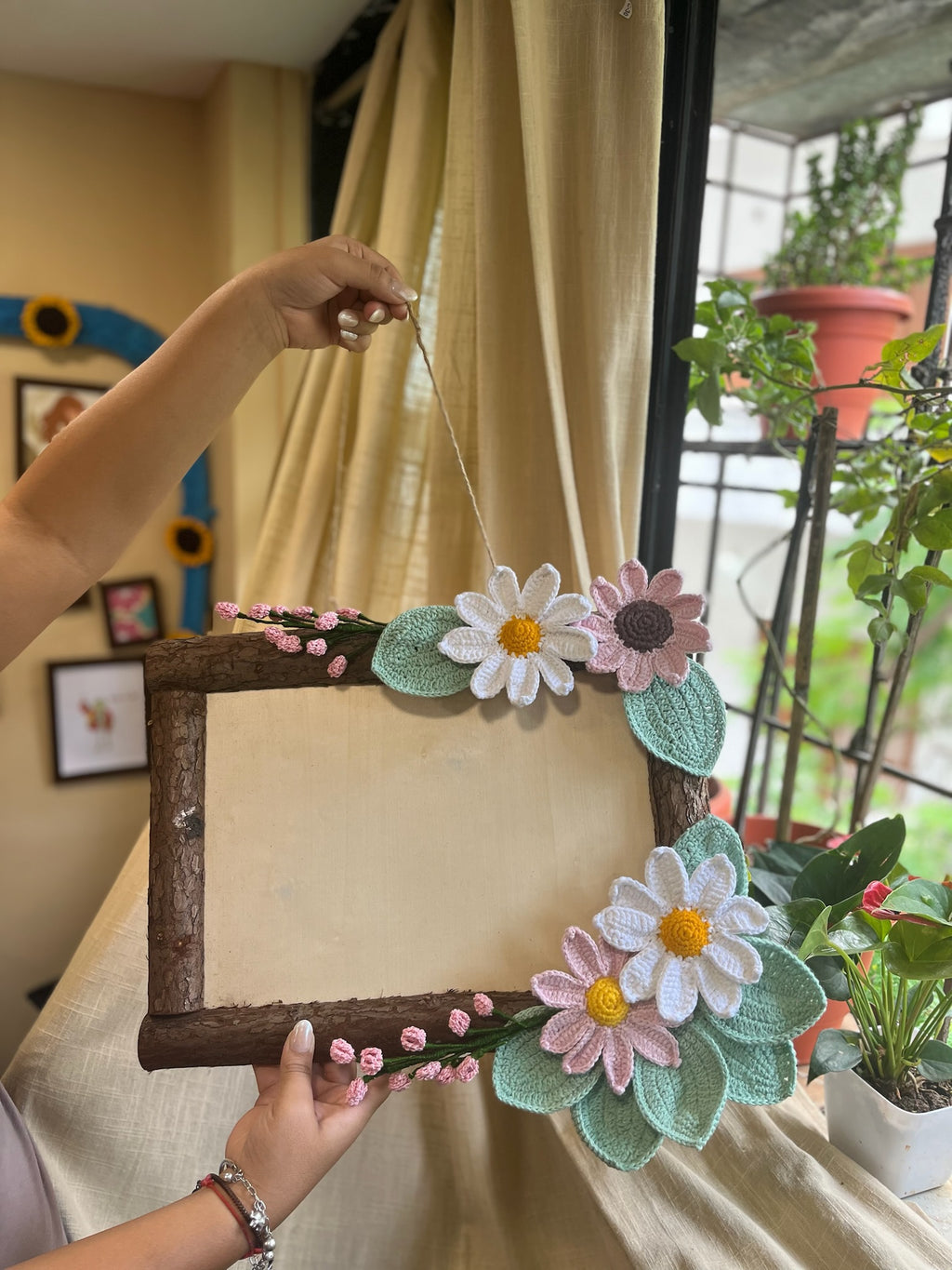 Name Plate Crochet Frame, hand-crocheted by Mindori